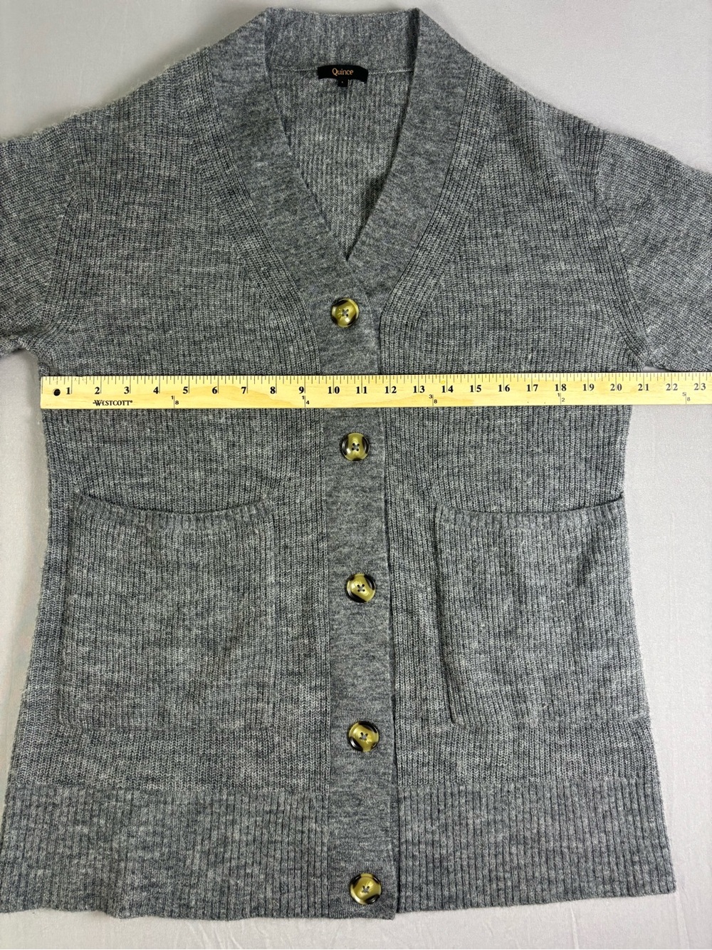Quince Alpaca and Wool Gray Ribbed V-Neck Button Cardigan with Buttons Large - Picture 4 of 12